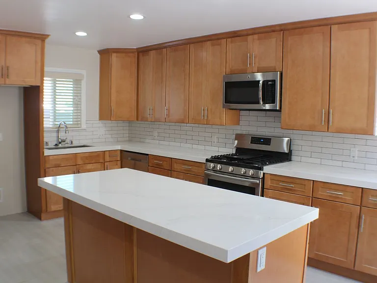2202 Phelan Ln #HOME — Photo 6