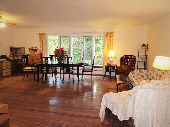 4th image of 3 Fredericks Ln