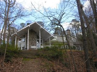 6690 Riverside Dr NW, Atlanta, GA 30328