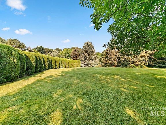 5th image of 2118 W Aspen Cove Dr