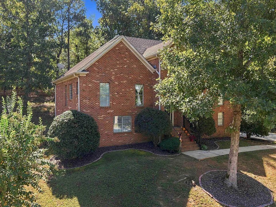 1st image of 460 Sunset Lake Cir
