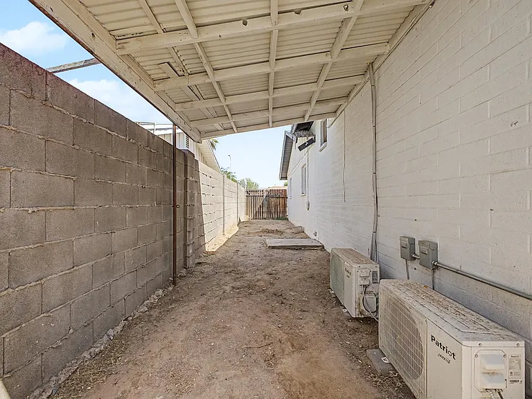 3519 W Orchid Ln — Photo 39