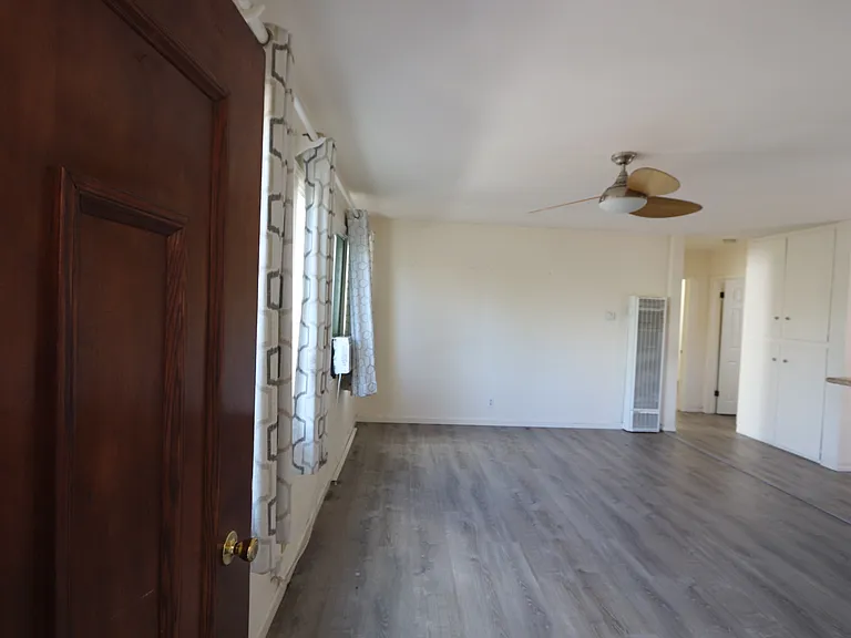 348 W 19th St #346 — Photo 3