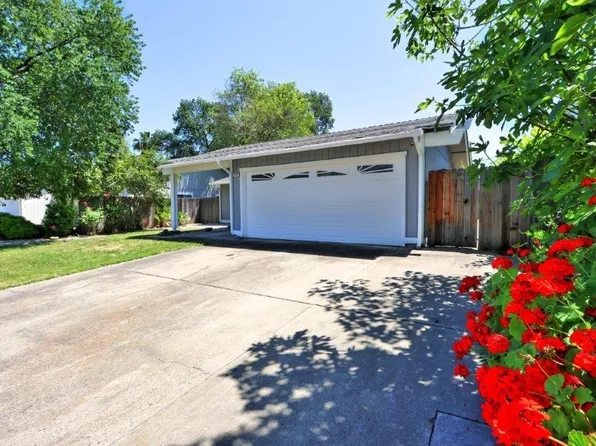 6832 Castleberry Cir, Citrus Heights, CA 95621