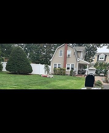 2nd image of 1 Park Ave