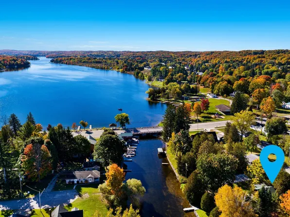 7758 Maple St, Central Lake, MI 49622