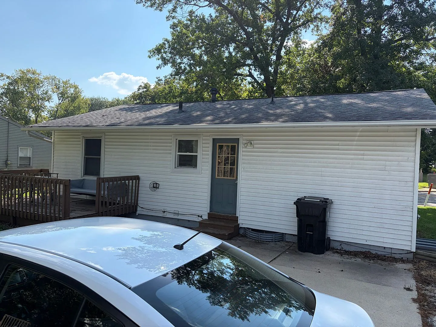 Four-bedroom home close to campus! — Photo 2