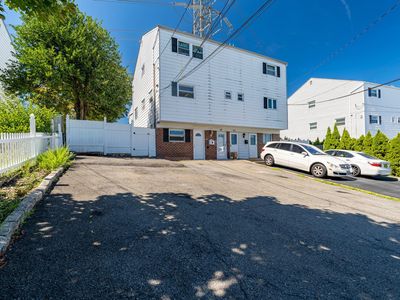 63 Elissa Ln, Yonkers, NY, 10710