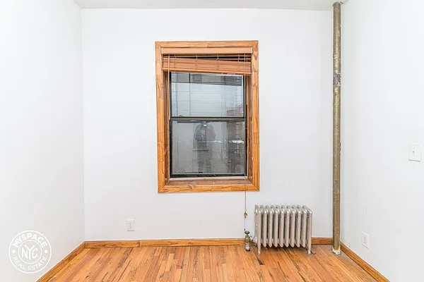 Rented by MySpaceNYC | media 12