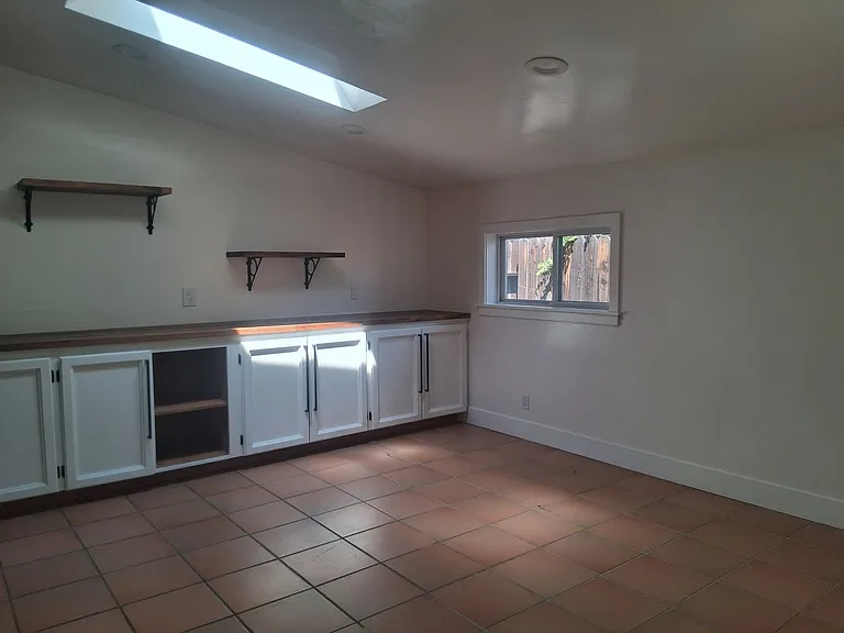 156 Bret Harte Ave — Photo 8