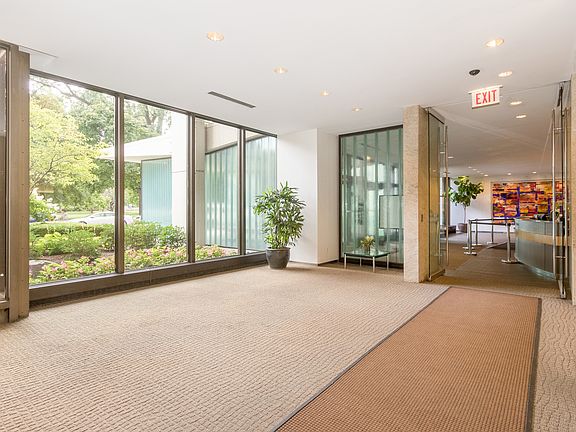 5th image of 2800 N Lake Shore Dr APT 3614