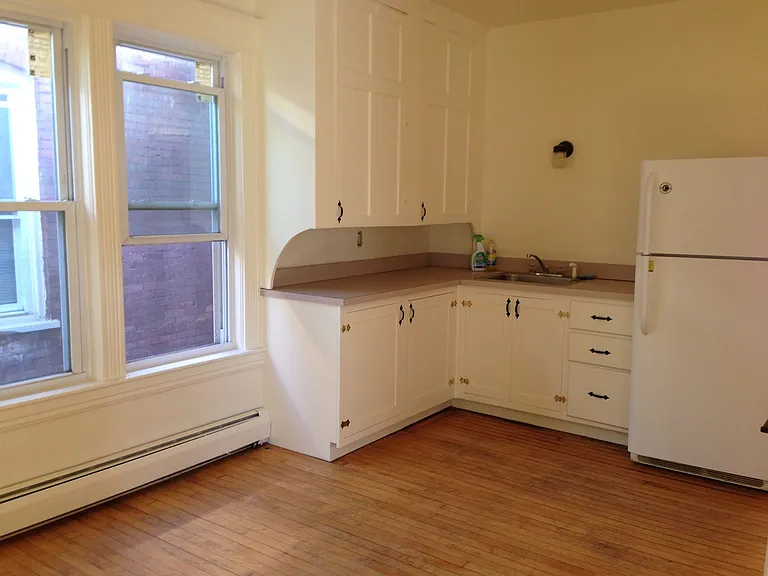 74 Monroe St — Photo 19