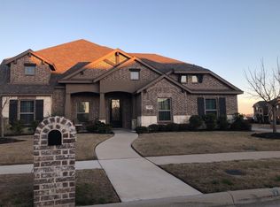 130 Cool Brook Dr, Red Oak, TX 75154