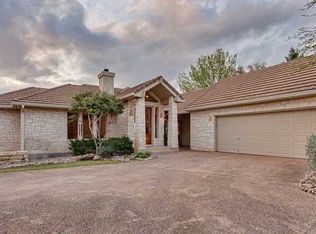 315 Harbor Dr, Spicewood, TX 78669