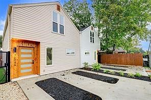 5th image of 7604 De Priest St #7604B