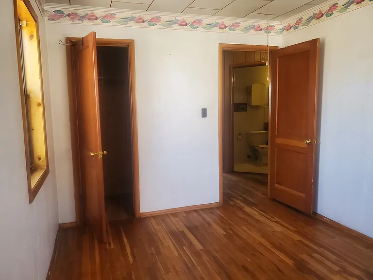 812 Miami Ave — Photo 14