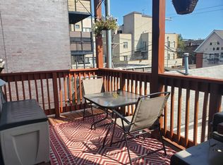 2019 W Armitage Ave APT 2, Chicago, IL 60647