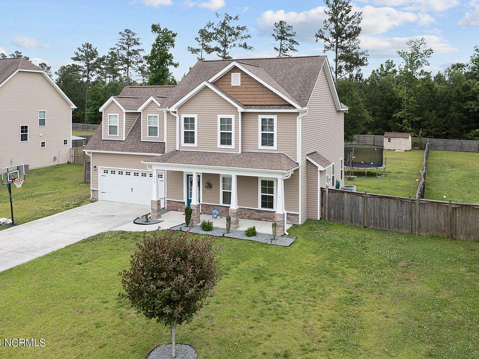 702 Southernwood Place, Hubert, NC 28539 Zillow
