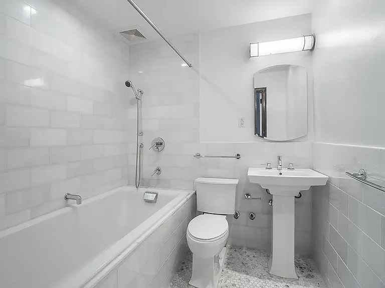 24 5th Ave #1132 — Photo 12