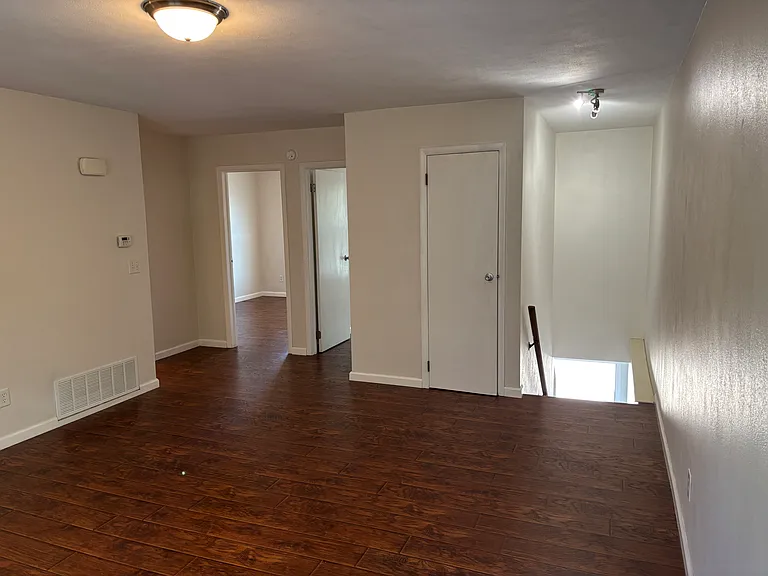 123 E Voges St #A — Photo 8