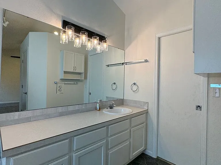 2231 Water Blossom Ln — Photo 23