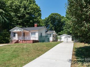 308 Toddville Rd, Charlotte, NC 28214