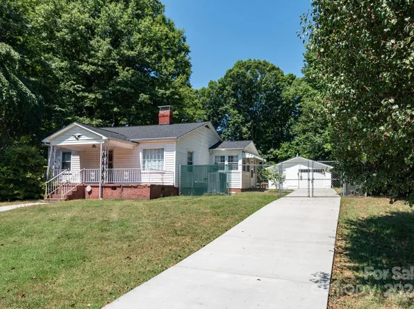 308 Toddville Rd, Charlotte, NC 28214