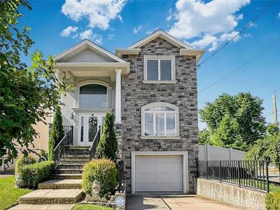 40 Di Marco Pl, Staten Island, NY, 10306