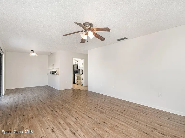 228 San Paulo Cir #1 — Photo 5