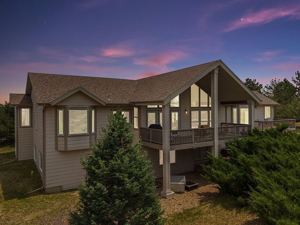 1st image of 41920 Valley View Ct
