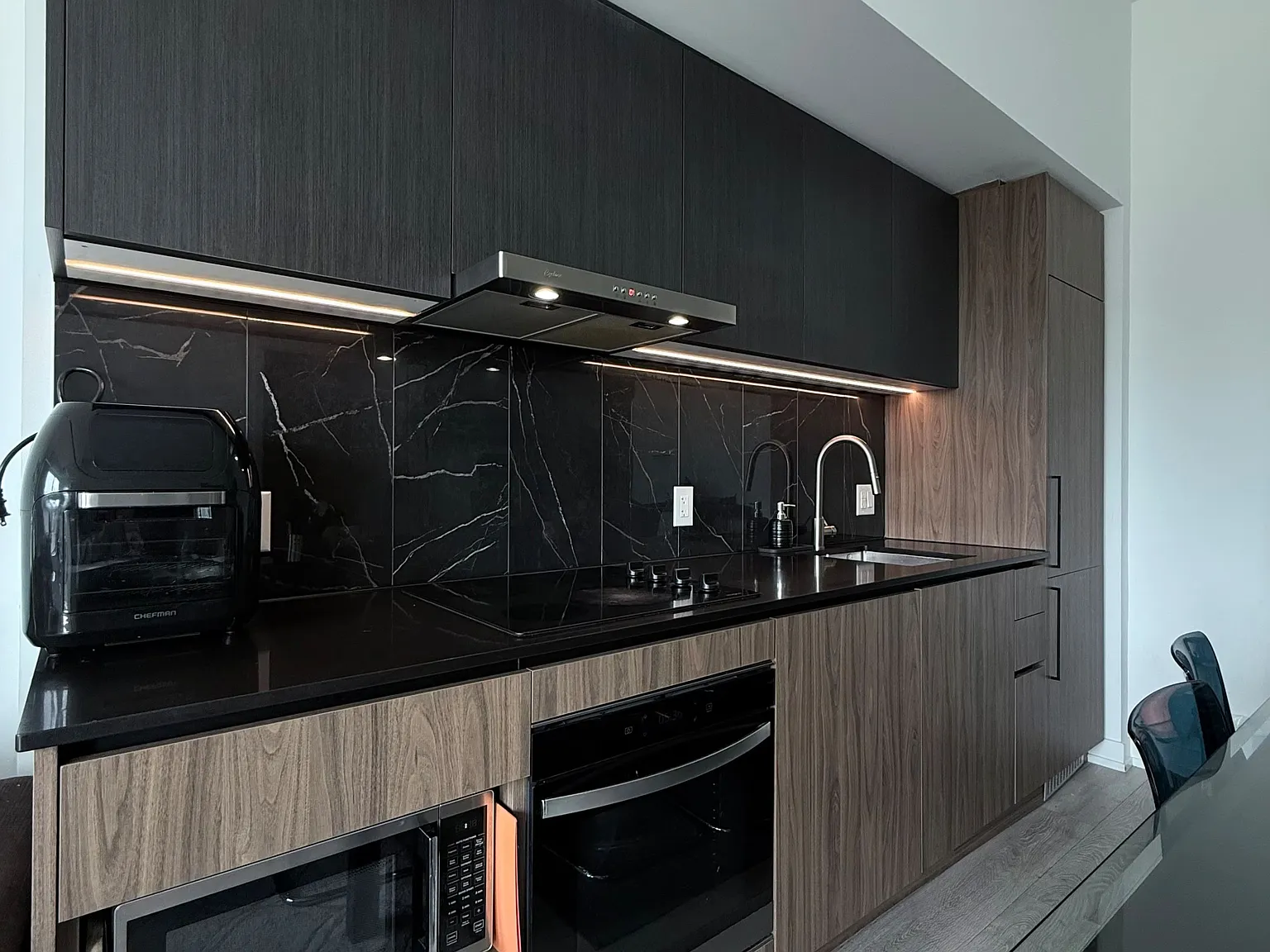 2 bed, $2,500 — Photo 3