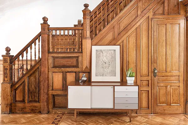 Sold by Compass | media 23