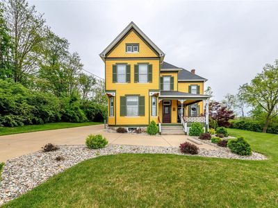 210 Henry Ave, Ballwin, MO, 63011