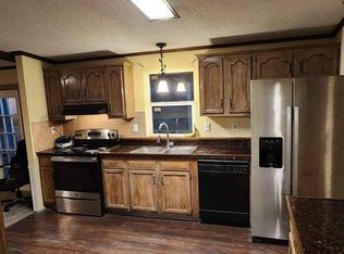 1100 Highway 67, Slaughter, LA 70777