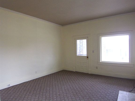 3rd image of 5383 Deatsville Rd