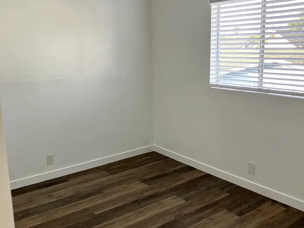 245 Leighton Dr APT B, Ventura, CA 93001