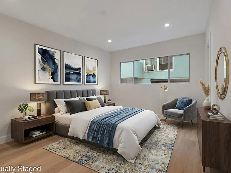 220 S Gale Dr #5 — Photo 11