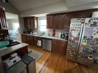 3 Sargent St #2, Cambridge, MA 02140