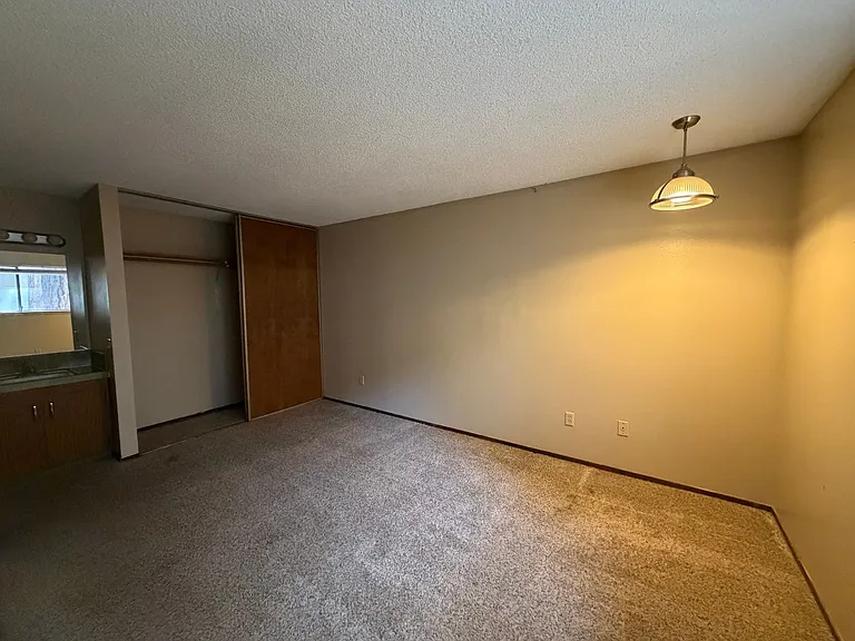 916 Merced Avenue — Photo 7