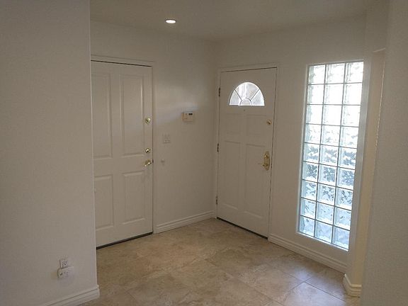 4th image of 17740 Merridy St Unit 17