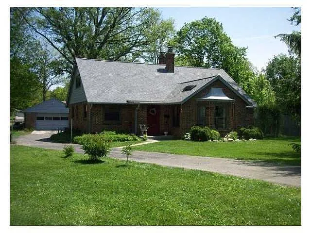 121 N Woodside Ave photo 1