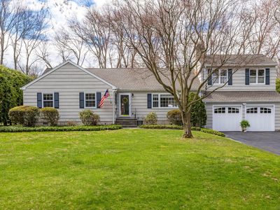 54 Club Road, Stamford, CT, 06905