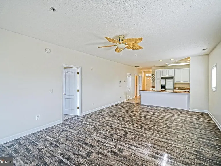 34383 Summerlyn Dr #111 — Photo 4