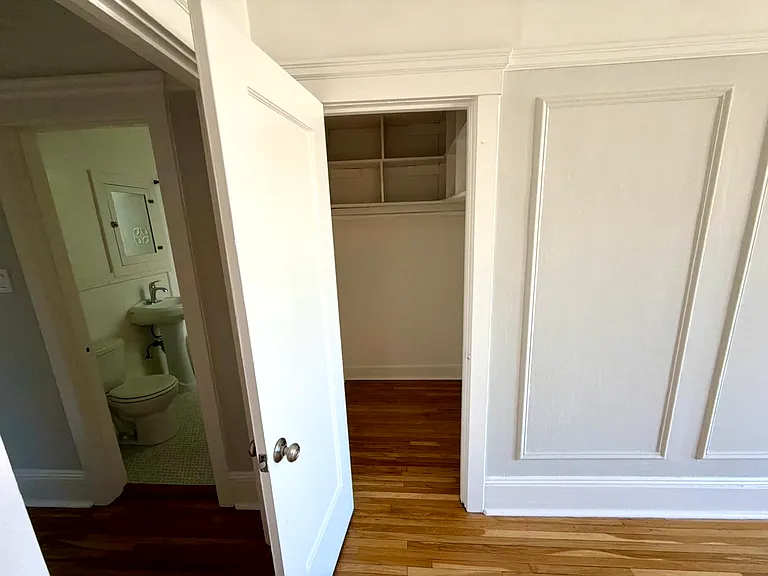 2480 Washington Street — Photo 3