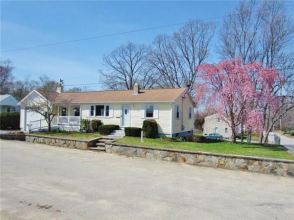Younger Roof & Furnace, Vinyl Siding, Insulated Glass Windows, Nice Size Yard with Sprinkler System!