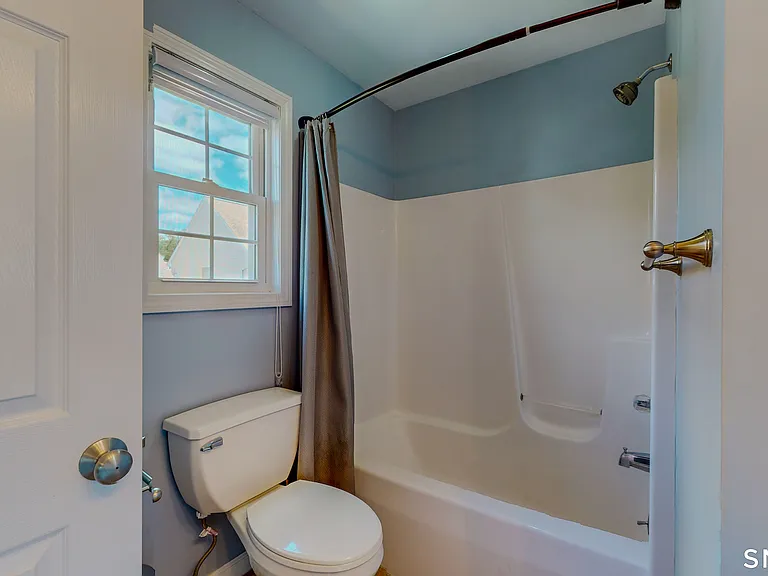 16 Jameson St — Photo 22