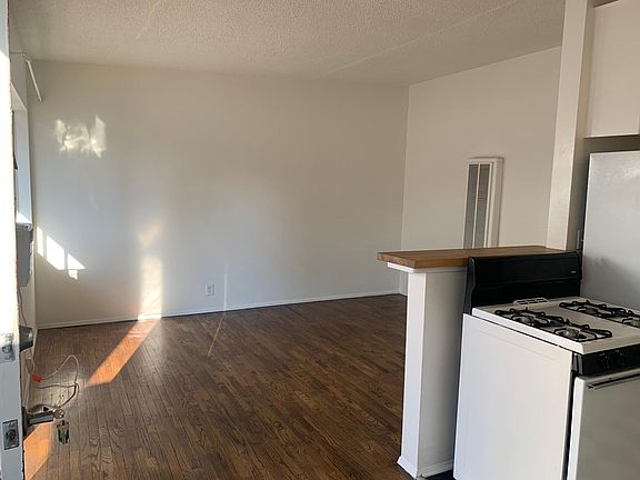 5th image of 1317 Tularosa Dr APT 1