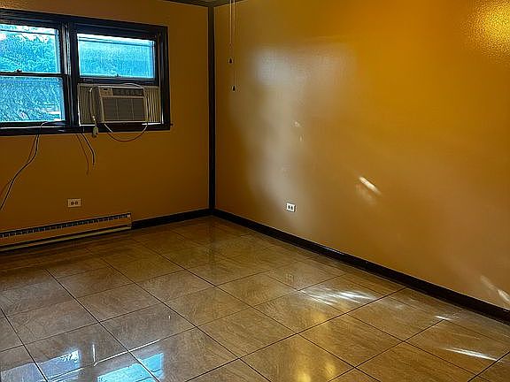 5th image of 8647 Central Ave APT 2C