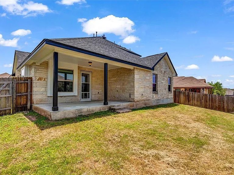 429 Tula Trl — Photo 23