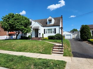 135 Morristown Rd, Linden, NJ 07036